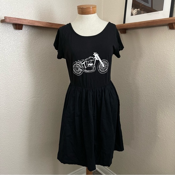 ✨FC Jeans Black Short Sleeved Motorbike Dress - Picture 2 of 7